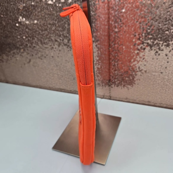 Michael Kors Neoprene Tablet E-reader IPad Sleeve Cover Pouch 8"x10" Orange Zip - Picture 3 of 9
